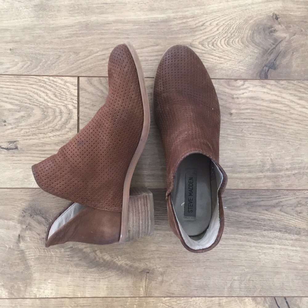 Steve Madden booties
